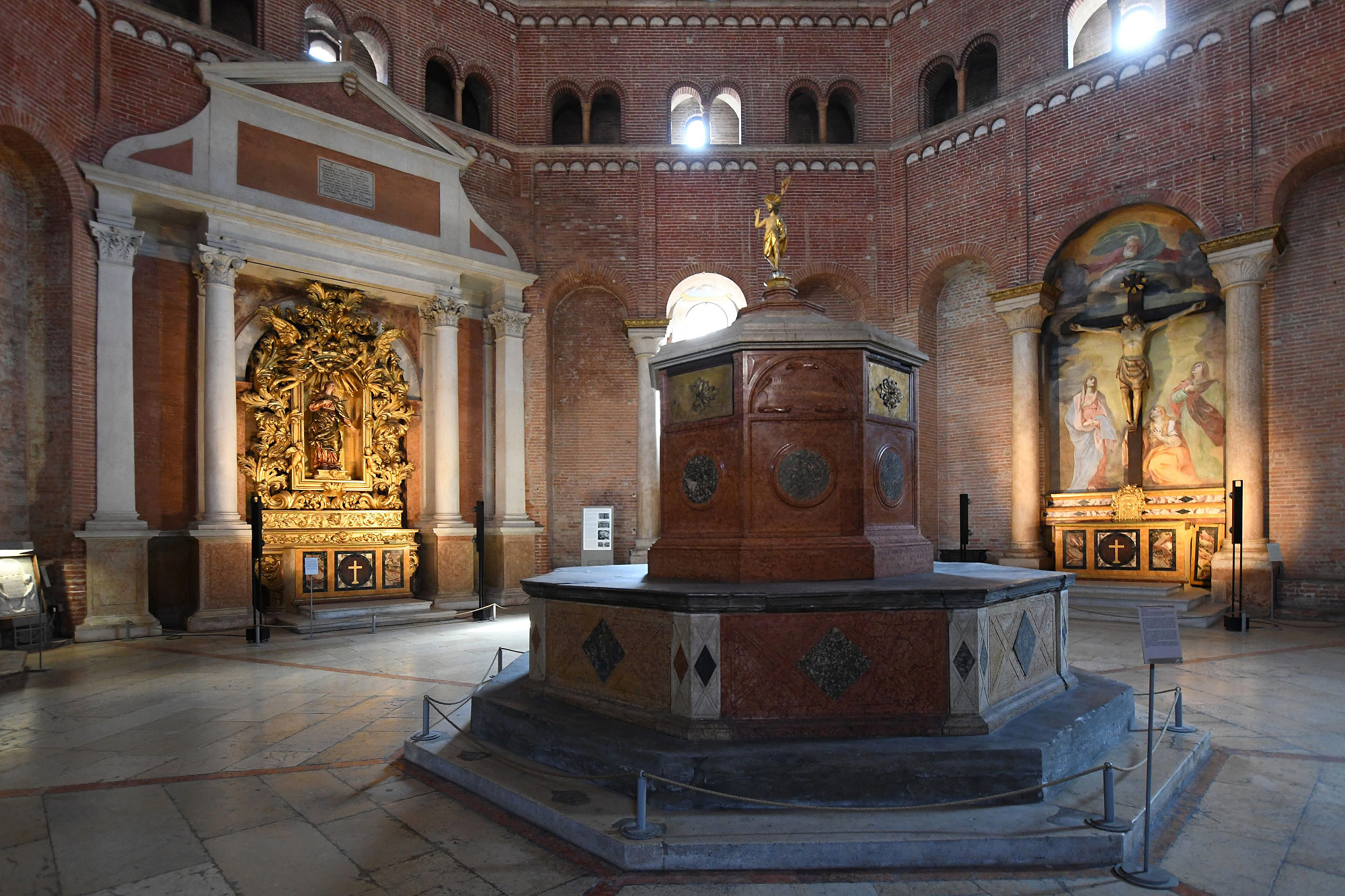 Cremona (Photo license: CC BY 2.0)